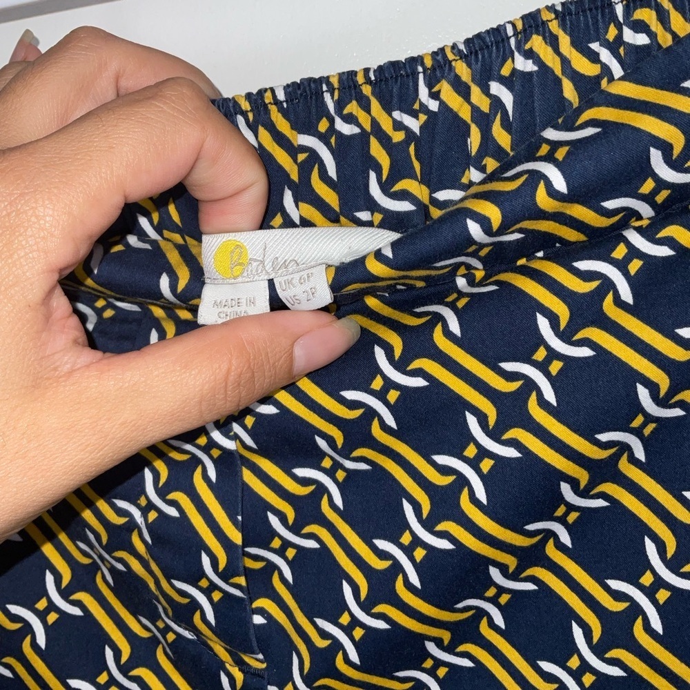 Boden Glorious British Style Stretch Waist Chain Link Print Pants | Size US 2P - Picture 3 of 6